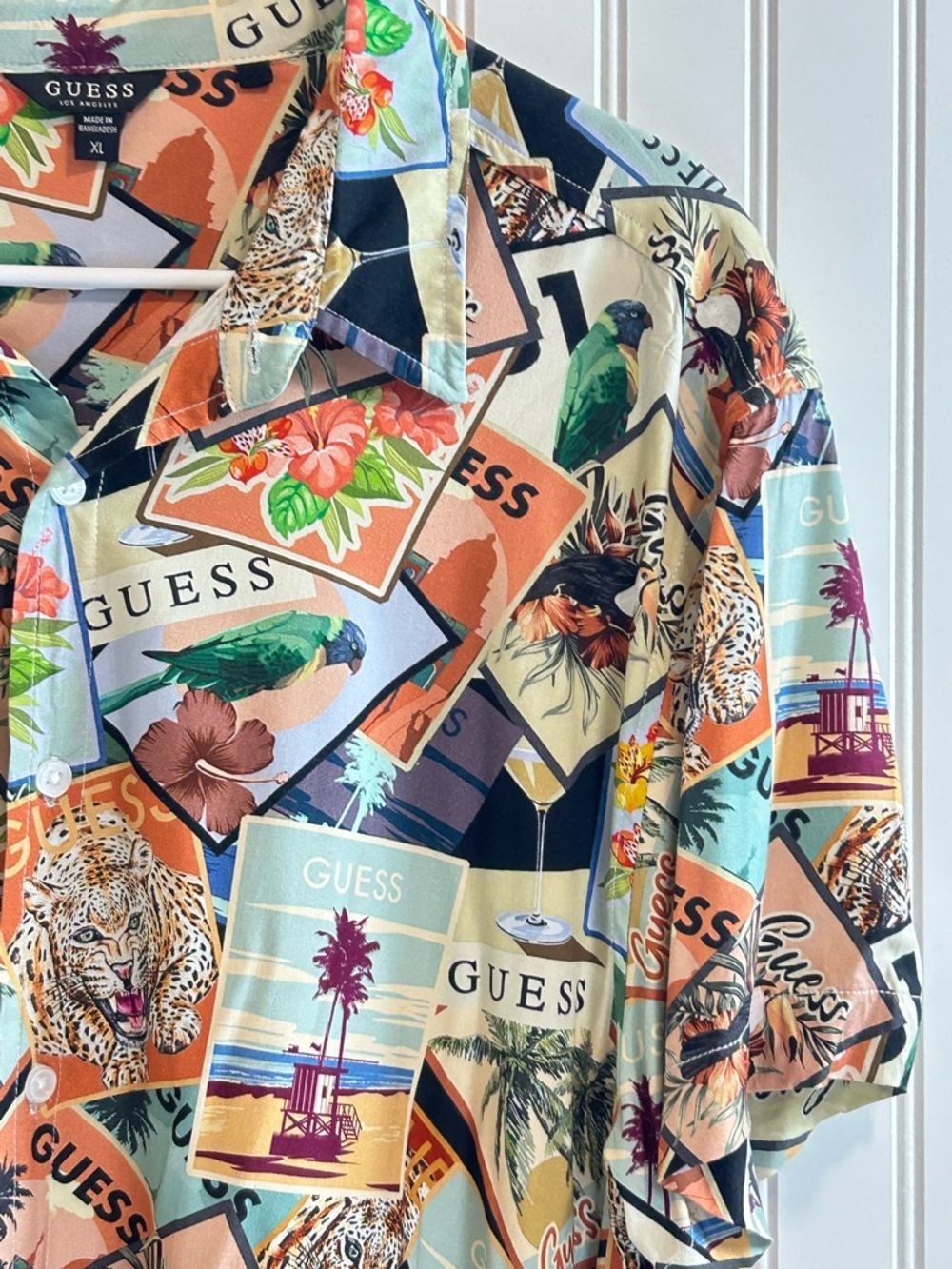 GUESS MEN Tropical Postcard animal print floral Short Sleeve Shirt Size XL. - Picture 6 of 16